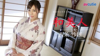 Japanese Style Beauty: Healthy Body as a Luxury Piledriver  Sara Saijo (010318-572)-Sara Saijo